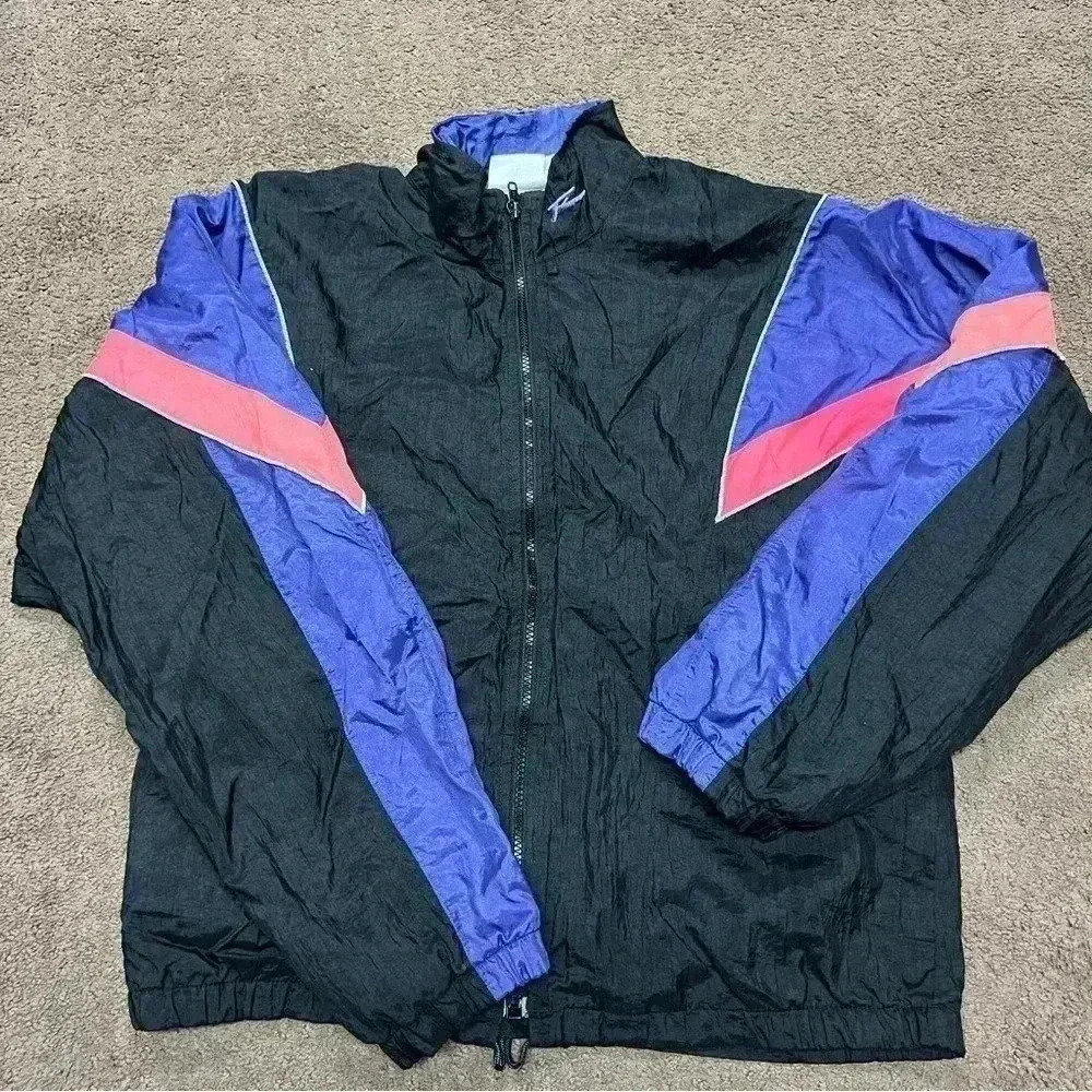 Women’s vintage windbreaker jacket size Small purple pink and black 90s